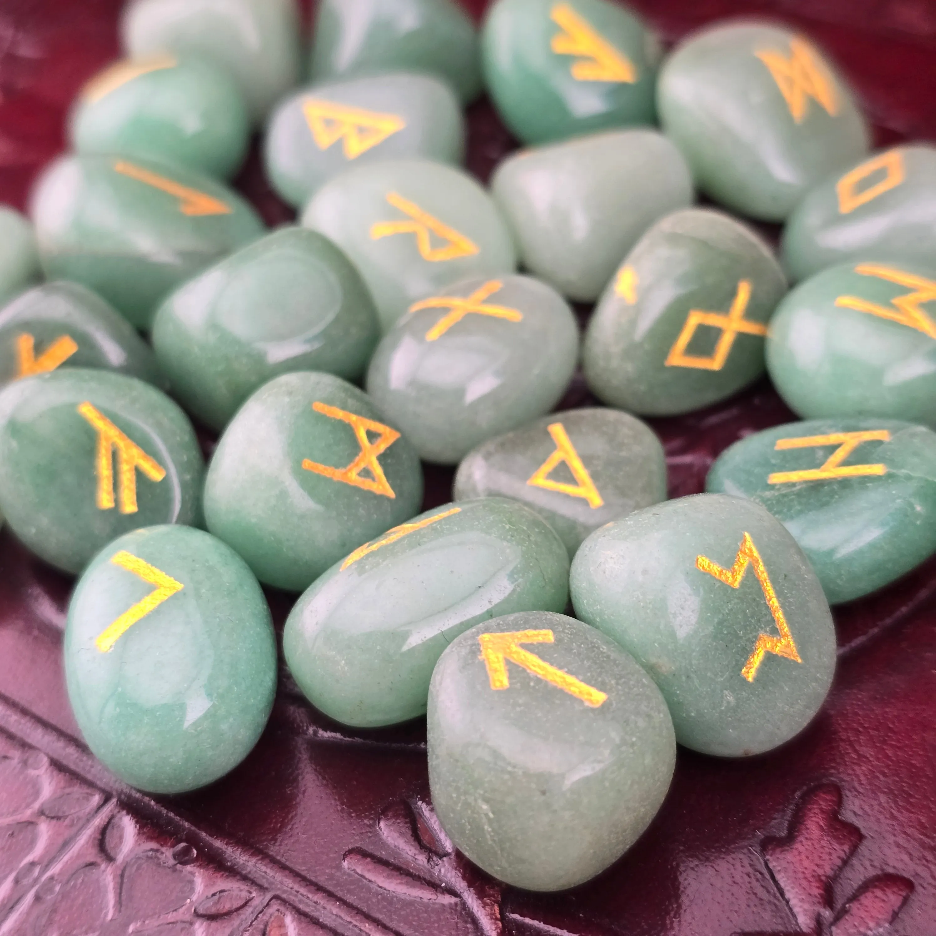 GREEN AVENTURINE RUNE SET