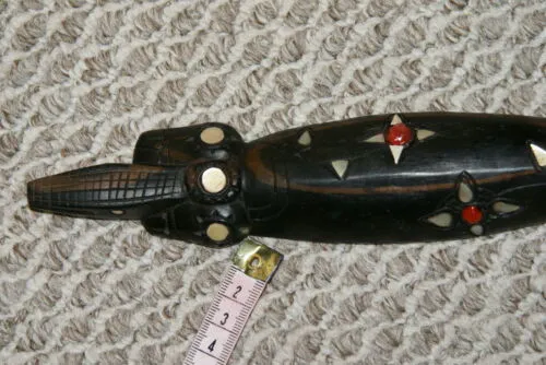 Rare Melanesian Art Ebony Mother of Pearl Crocodile Alligator Hand Carving 1A48
